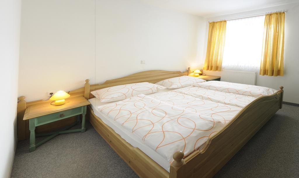 Landhaus Schoepf Seefeld no Tirol Quarto foto